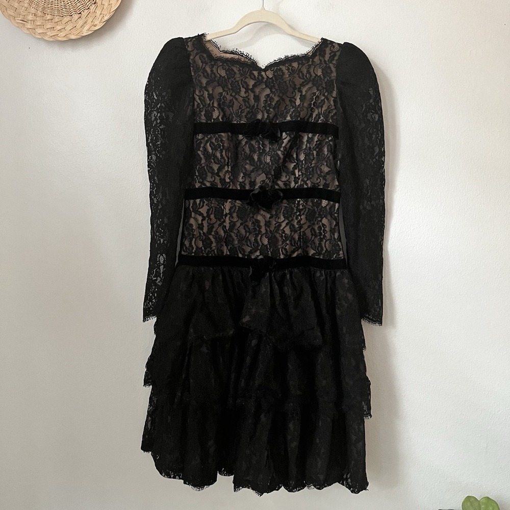 Vtg Miss O Oscar de la Renta Black lace nude ruffle party dress 8 whimsygoth